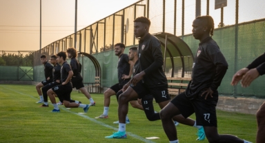 Hatayspor, Galatasaray maçı hazırlıklarına Mersin'de başladı