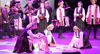 Kardeşlik Türküleri