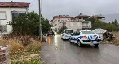 Kayınbabasının evini tüfekle bastı