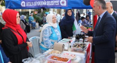 Kemer'den Filistin'e destek 