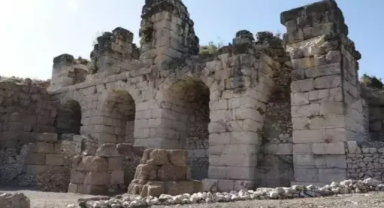 Kibyra hamamı kazılmak için ödenek bekliyor