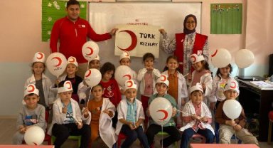Kızılay Haftası öğrencilerle kutlandı