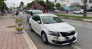 Kontrolsüz kavşaktaki kazada yaralanan olmadı