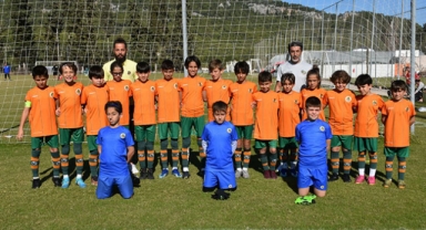 Miniklerde şampiyon Corendon Alanya