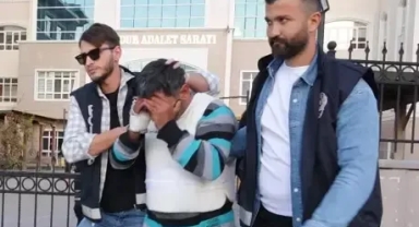 Öldürdükten sonra kan izlerini silmek için temizlik yapmış