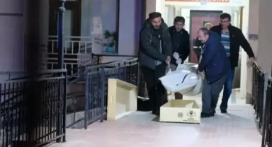 Ölü bebek doğuran anne hayatını kaybetti