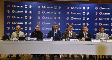 Prof. Dr. Akay: Pıhtıya bağlı hastalıklar ölüm sebeplerinde başı çekiyor