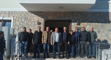 Rüştü Peker'e yoğun ilgi