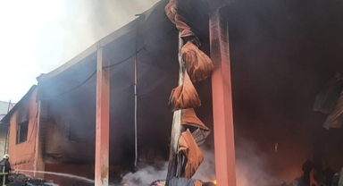 Soğuk hava deposunda yangın çıktı