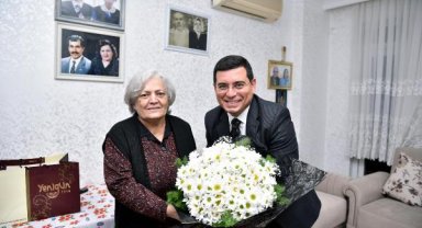 Tütüncü'den Öğretmenler Günü mesajı