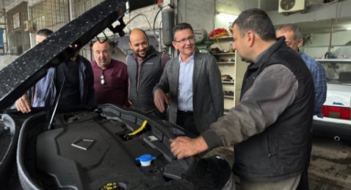 Uslu, ustalarla TOGG’u inceledi