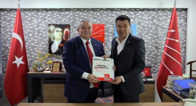 AK Parti kazanmak, CHP 'kale'yi korumak istiyor