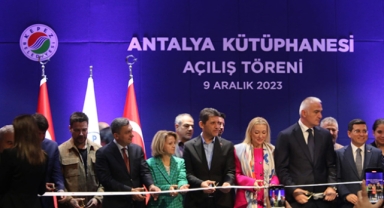 Akdeniz’in en büyüğü açıldı