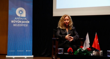 AKM’de Sabiha Gökçen Belgeseli