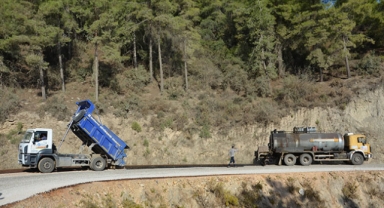 Alanya Katı Atık Tesis yoluna asfalt