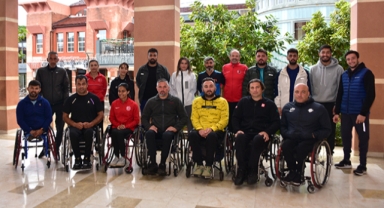 'Alkışlayan değil, alkışlanan olun'