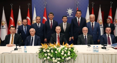 Antalya İl Teşkilatı Erdoğan ile buluştu