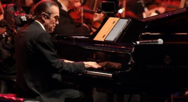 Antalya Piyano Festivali'ne muhteşem açılış