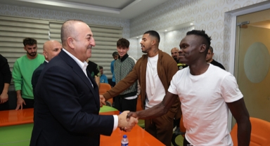 Çavuşoğlu ziyaret etti