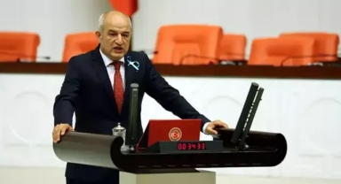 CHP'li vekil, Saadet Partisi'ne geçti