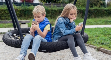 Çocuklarda internet bağımlılığı