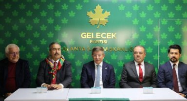 Davutoğlu: Devletimizi siyaset baronlarından temizleyeceğiz