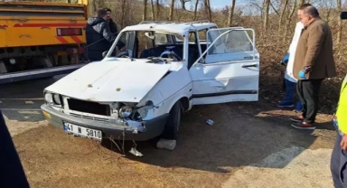 Dere yatağına düşen aracında ölü bulundu