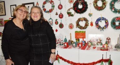 Hediyelikler sergide