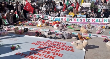İsrail'in Gazze'ye yönelik saldırıları protesto edildi