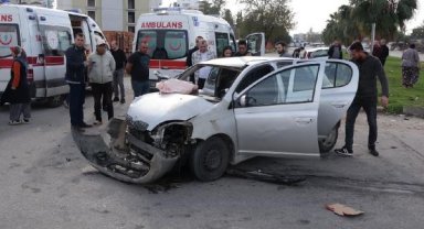 Kontrolsüz kavşakta kaza: 3 yaralı