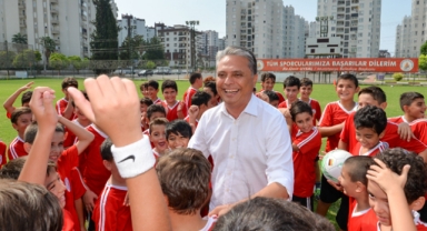 Muratpaşa'dan amatör spor kulüplerine destek