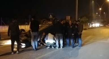 Otomobil takla attı, çarpan araç kaçtı