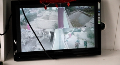 Uyuşturucu evinde kameralı önlem!