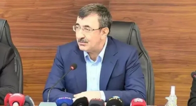 Yılmaz: 'Ateşkese dahi evet diyemeyenler insan haklarında da söz söyleyemez'