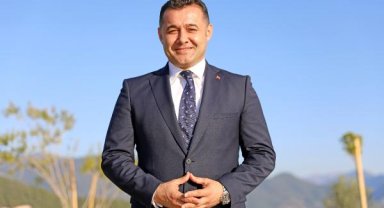 Yücel'den yeni yıl mesajı