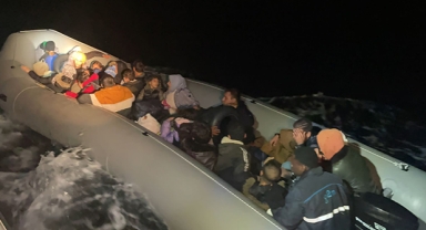 49 düzensiz göçmen kurtarıldı