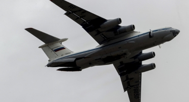 65 Ukraynalı esirin de içinde bulunduğu uçak düştü