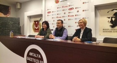 AGC üyelerine diksiyon eğitimi 