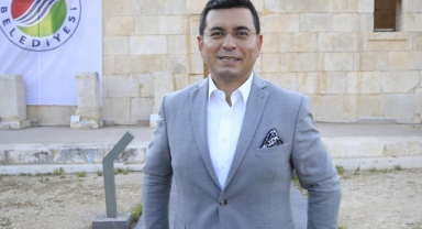 AK Parti'nin Antalya adayı Hakan Tütüncü oldu