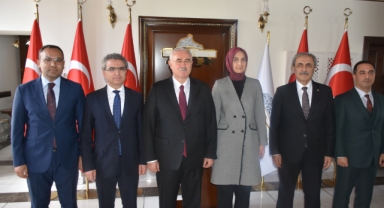  Akarca'dan, Afyonkarahisar Valiliğine ziyaret