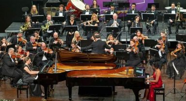 AKM'de piyano resitali