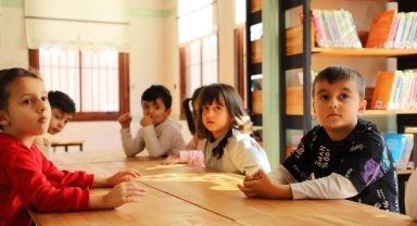 Minikler için renkli etkinlikler 