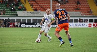 Alanyaspor 3 puan peşinde 