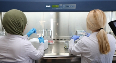 AÜ, ARGE’de 4. üniversite 