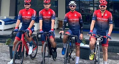 Bisikletçiler sezonu açtı 