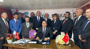 'Bu iktidardan da, muhalefetten de bir şey olmaz'