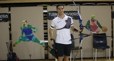 'Çelimsiz' diye kabul edilmemişti, şimdi Türkiye'yi temsil edecek