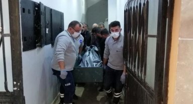 Diş hekimi evinde ölü bulundu