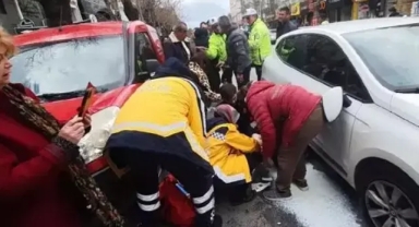 Elektrikli motosiklet kazası: 2 yaralı