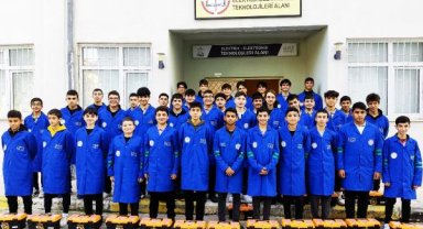 Proje tuttu, yıldız yağdı 